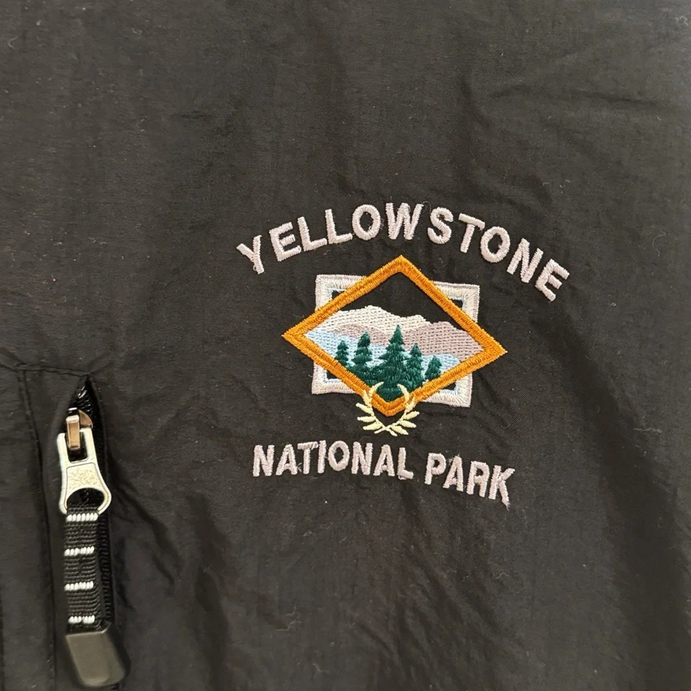 YELLOWSTONE National Park Fleece Jacket Size XXL EUC - Picture 3 of 7